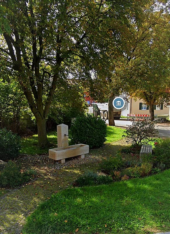 Dorfbrunnen Weche - Image 1