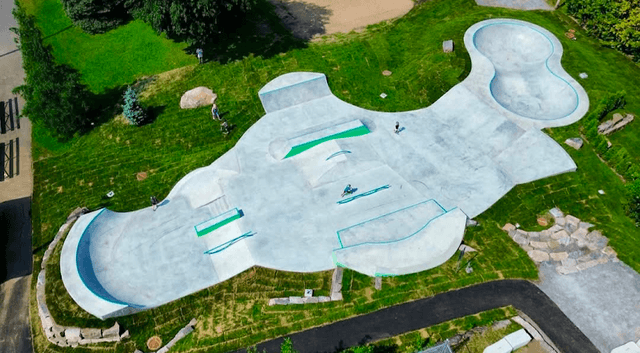 Skatepark Saint-Donat-de-Montcalm - Image 1
