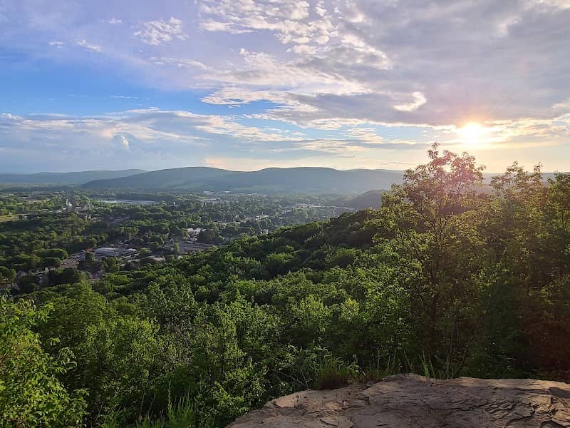 Table Rock Trails - Image 1
