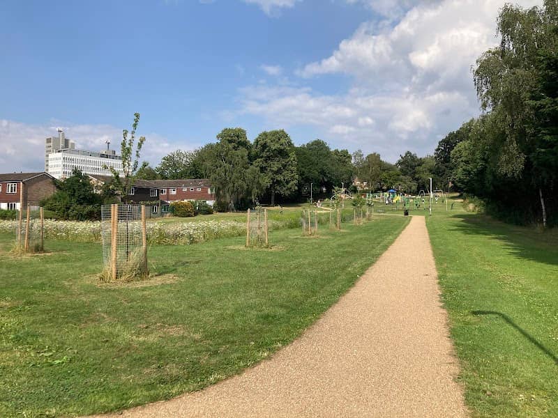 Meadow Road Park - Image 1