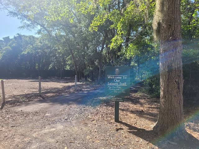 Palmetto Hall Park - Image 1