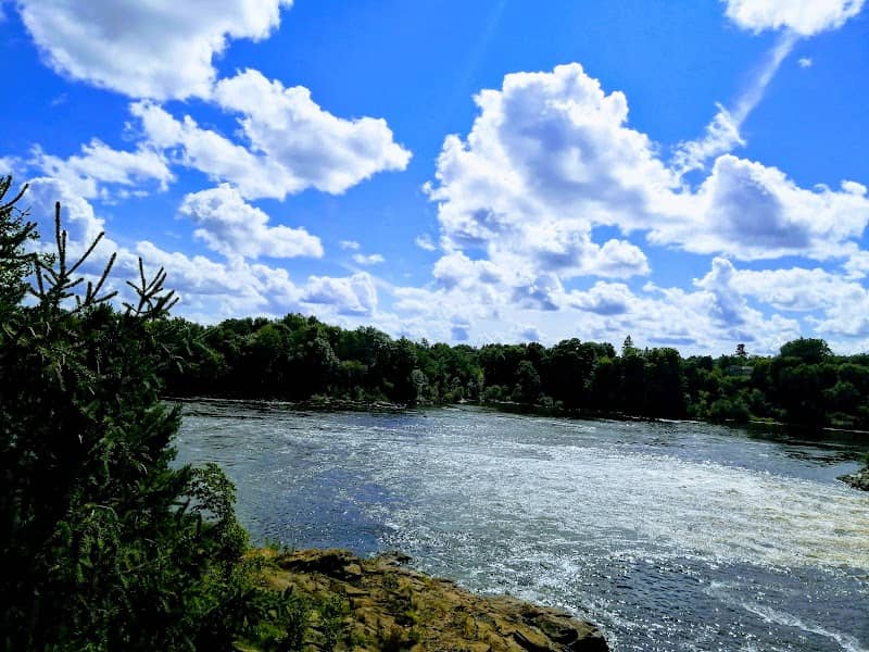 Landing Park - Image 2