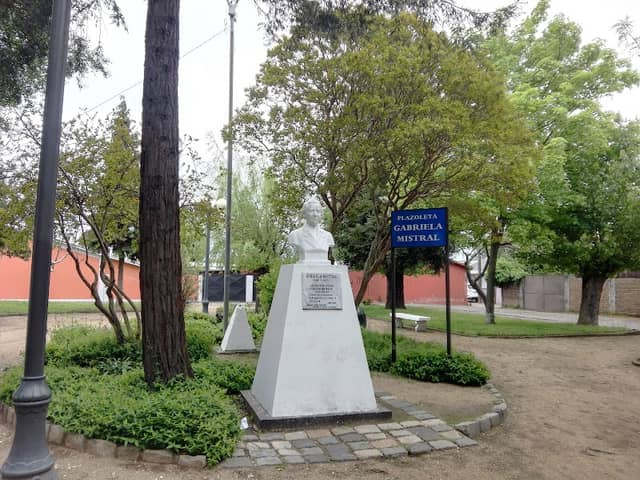 Plaza Gabriela Mistral - Image 1