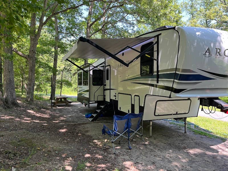 Chilhowee A and B Campground - Image 1