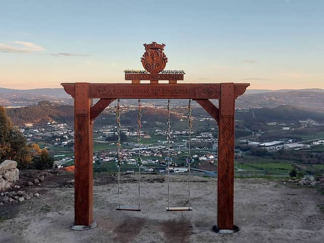 Baloiço Panorâmico - Image 1
