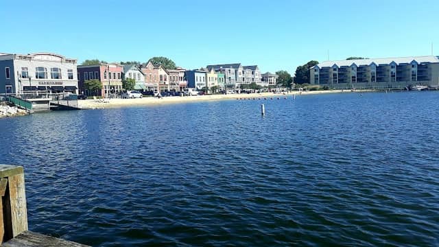 Lakefront Park - Pewaukee - Image 3