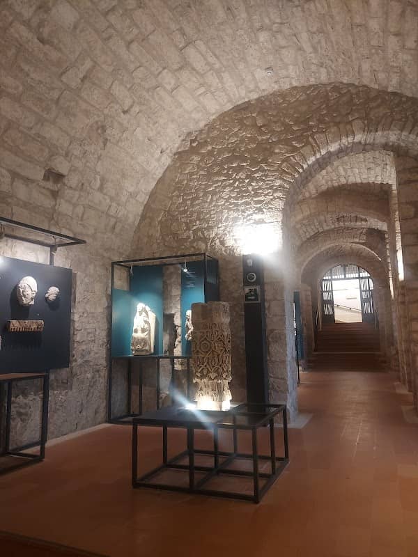Musei Tecum - Musei dei Tesori del culto micaelico - Image 1