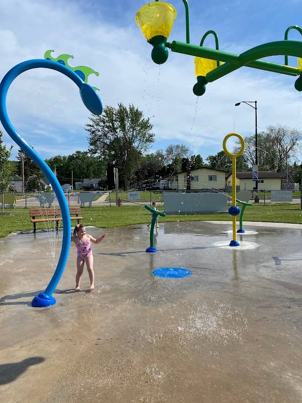 Lions Park - Image 1
