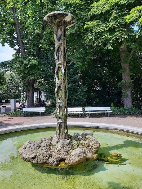 Brunnenplatz - Image 1