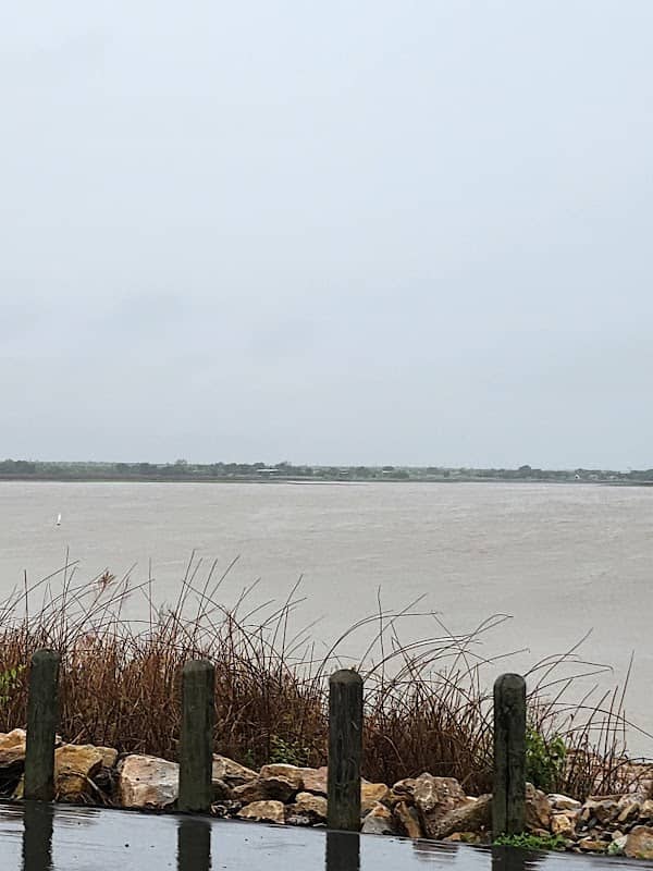 Picnic Area Peninsula - Image 1