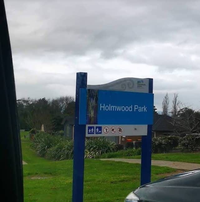 Lake Park - Image 1