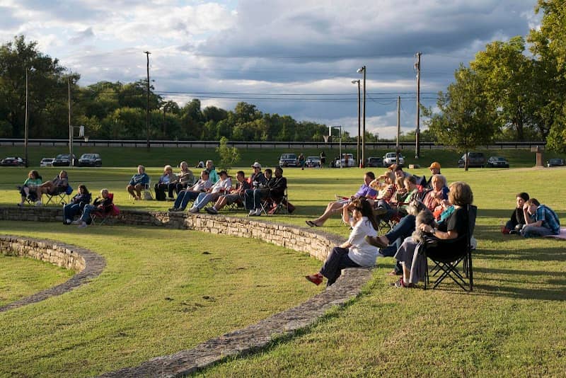 Kiwanis Circle at Riverwalk Park - Columbia, TN - Image 2