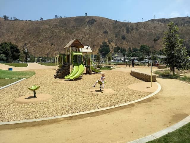 Kellogg Park - Image 1