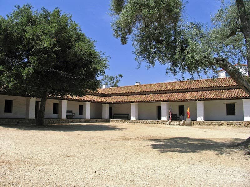 Casa de la Guerra - Image 2