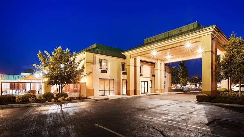 Best Western Lumberton - Image 1