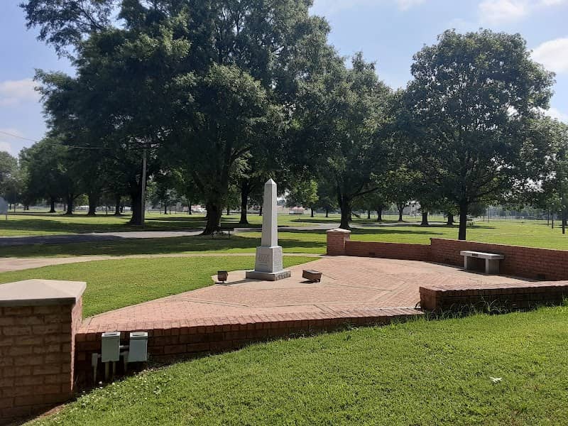 Centennial Park - Image 2