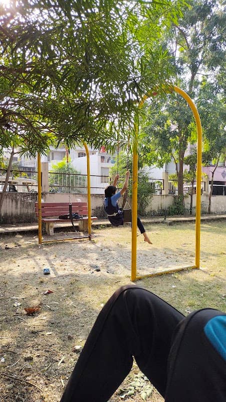 Samta colony garden - Image 1