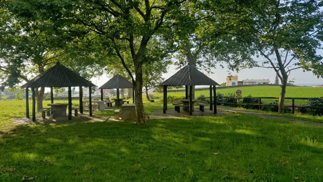 Picnic parc of Linho - Image 1