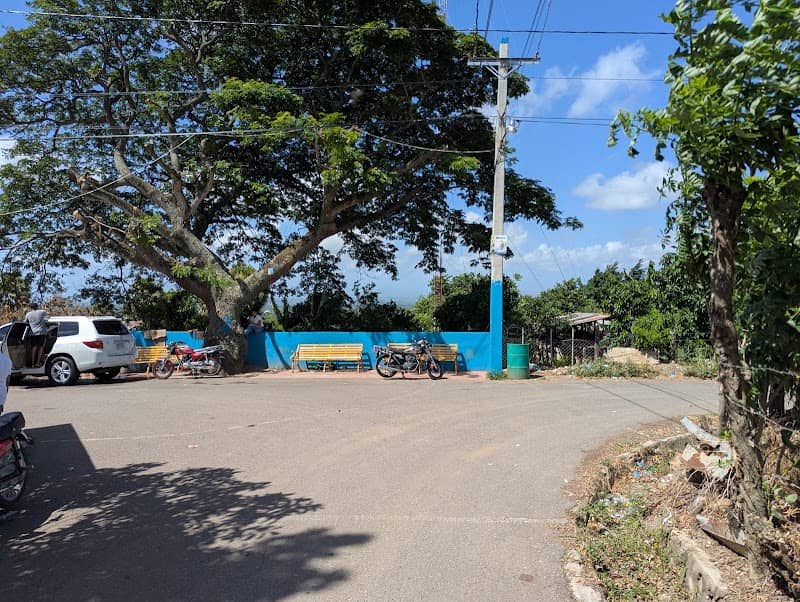 La Lomita Park - Image 1