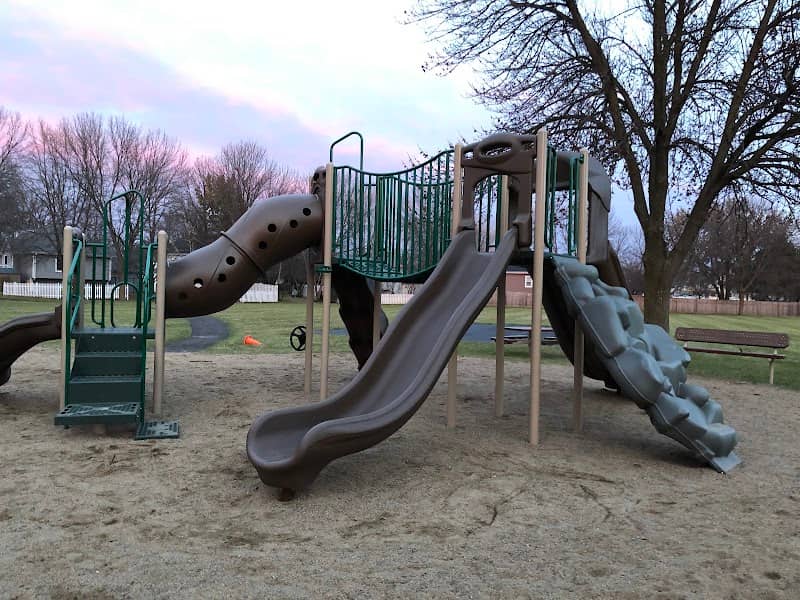 Cumberland Park - Image 2