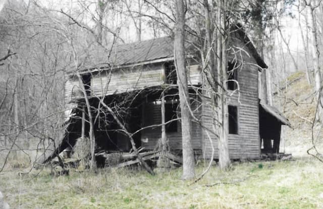 Old Kentucky Homestead - Image 1