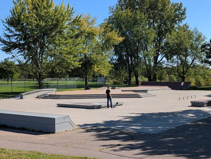 Ojibway Park - Image 2