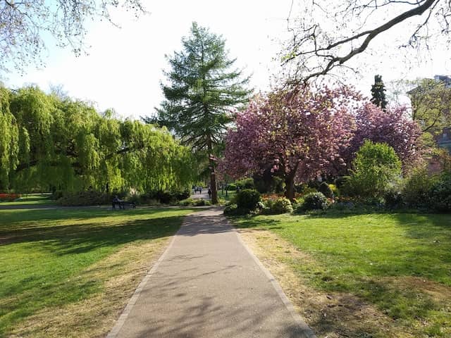 Castle Gardens - Image 2