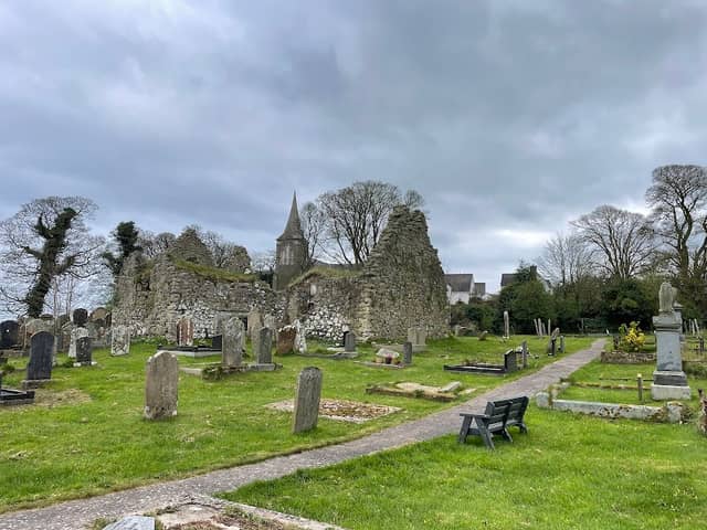 Templecorran Church & Graveyard - Image 2