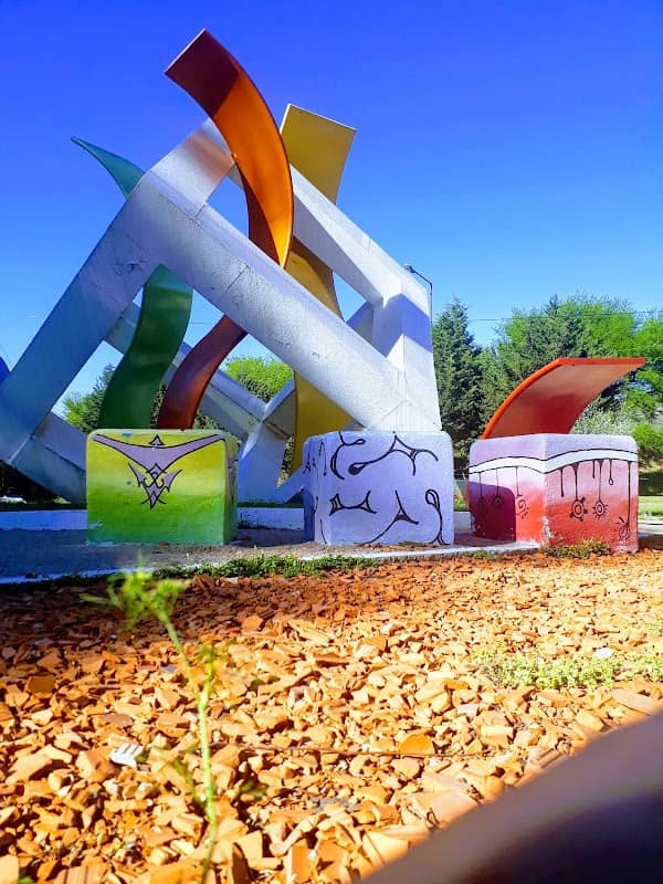 Plazoleta De La Paz - Image 1