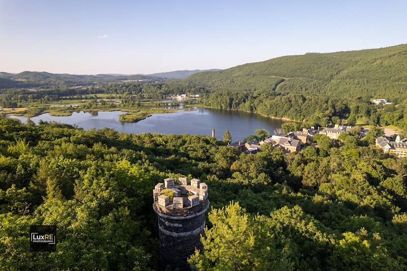 Retreat Tower - Image 1