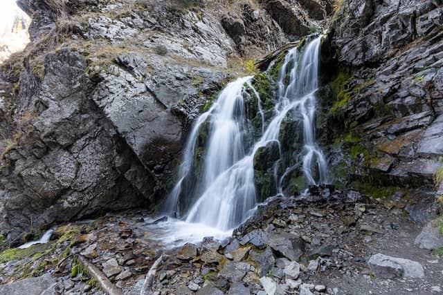 Bear Waterfall - Image 1