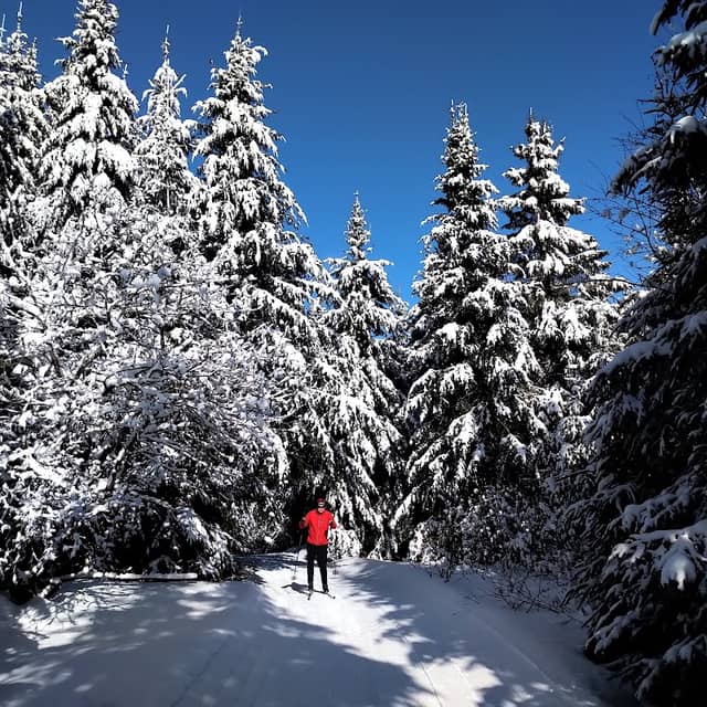 Parc Nakkertok Val-des-Monts / Nakkertok North - Image 2