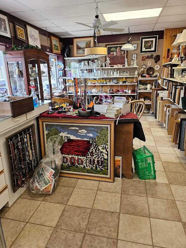 Bric-à-Brac - Image 2