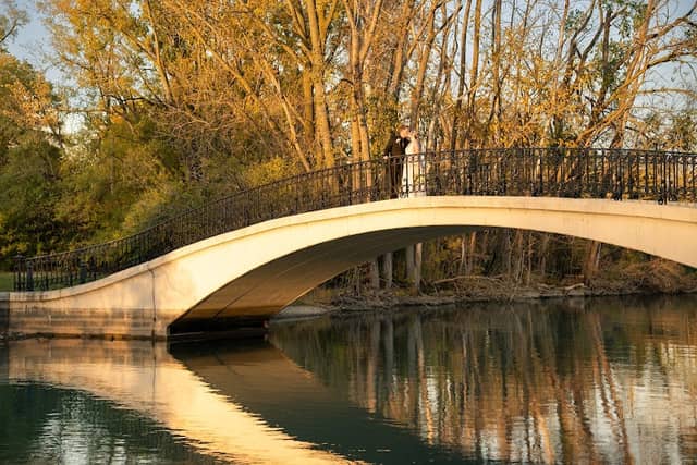 Elizabeth Park - Image 2