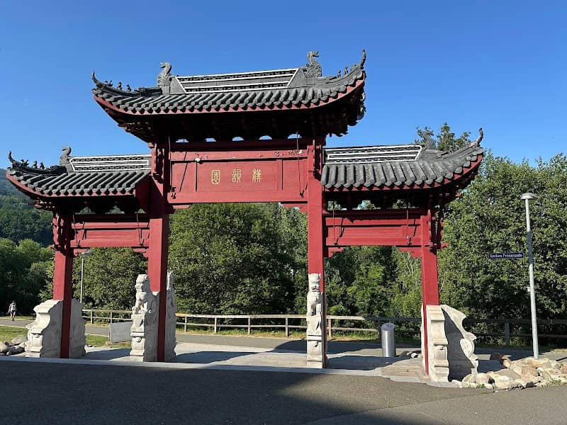 Asia-Park - Image 1