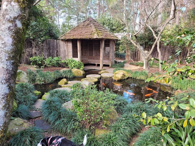 Massee Lane Gardens - Image 3