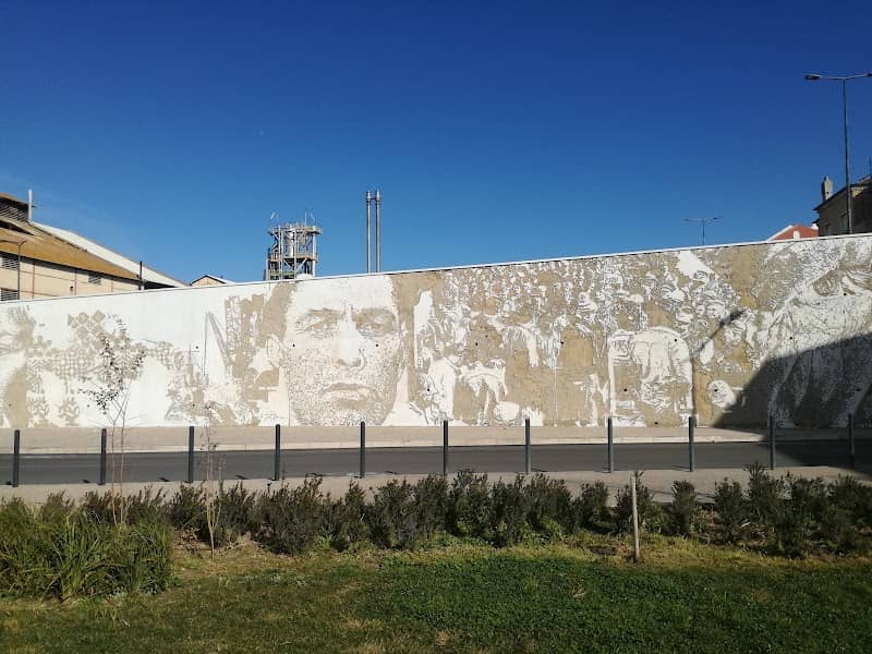 Mural "Rostos" | VHILS - Image 1