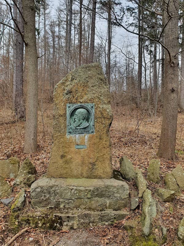 Hans Hoffmann Denkmal (Schriftsteller) - Image 1