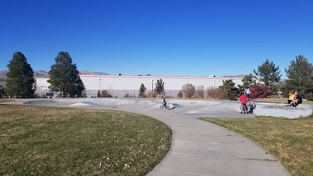 Silver Lake Skate Park - Image 1
