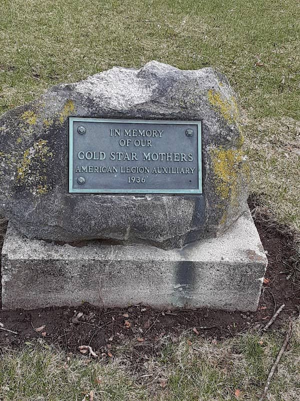 Holland Fest Memorial Park - Image 1