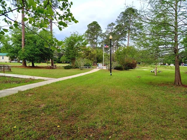 Bicentennial Park - Image 1