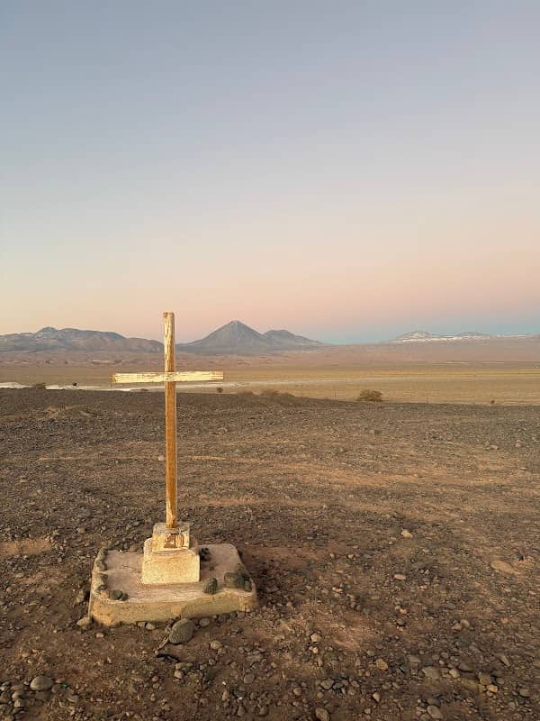Mirador a la Cordillera de los Andes - Image 2