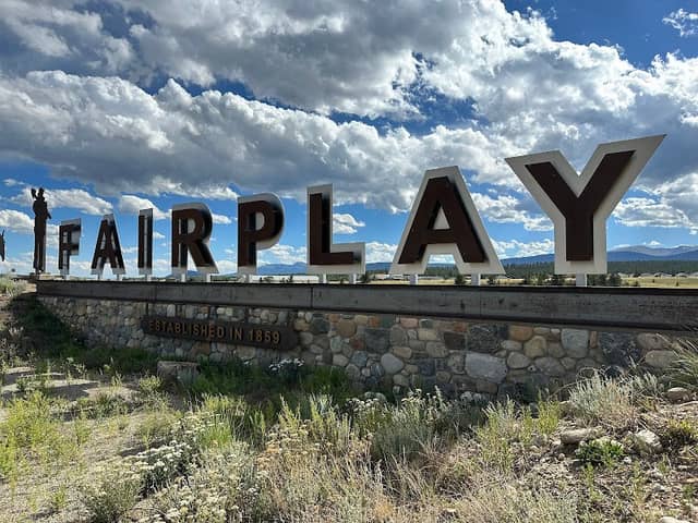Fairplay Welcome Sign - Image 2