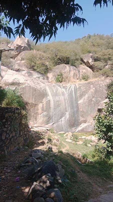 Nageshwar Temple Waterfall - Image 1