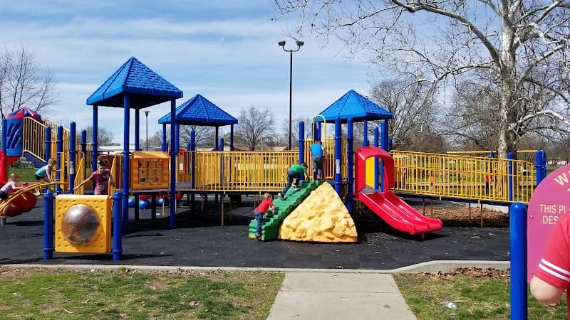 Centennial Park - Image 1