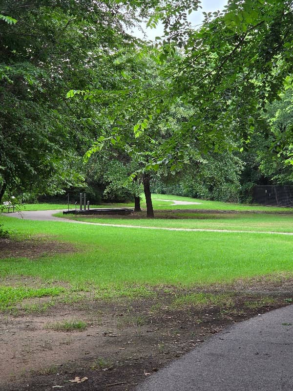Slaughterville park - Image 2