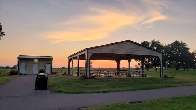 Slaughterville park - Image 1