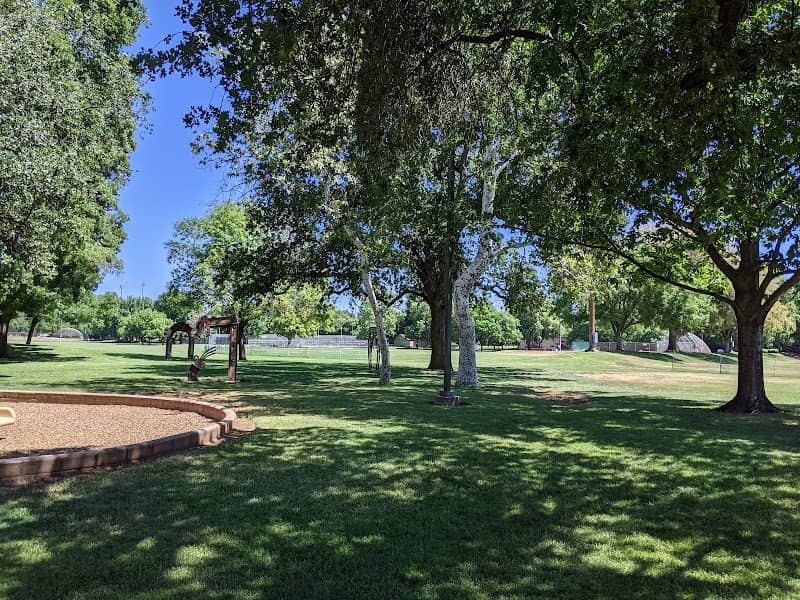 Community Park - Image 2