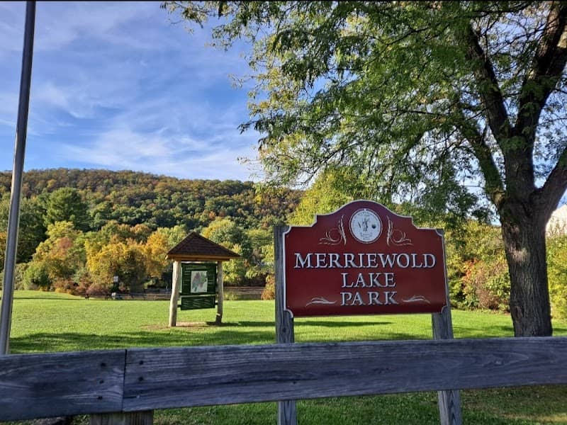 Merriewold Lake Park - Image 1