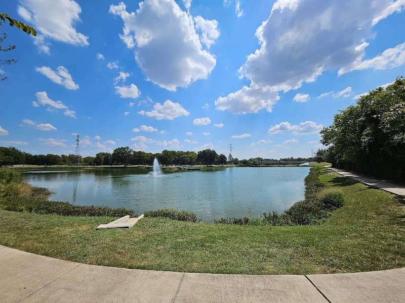 Bailey Lake Park - Image 1